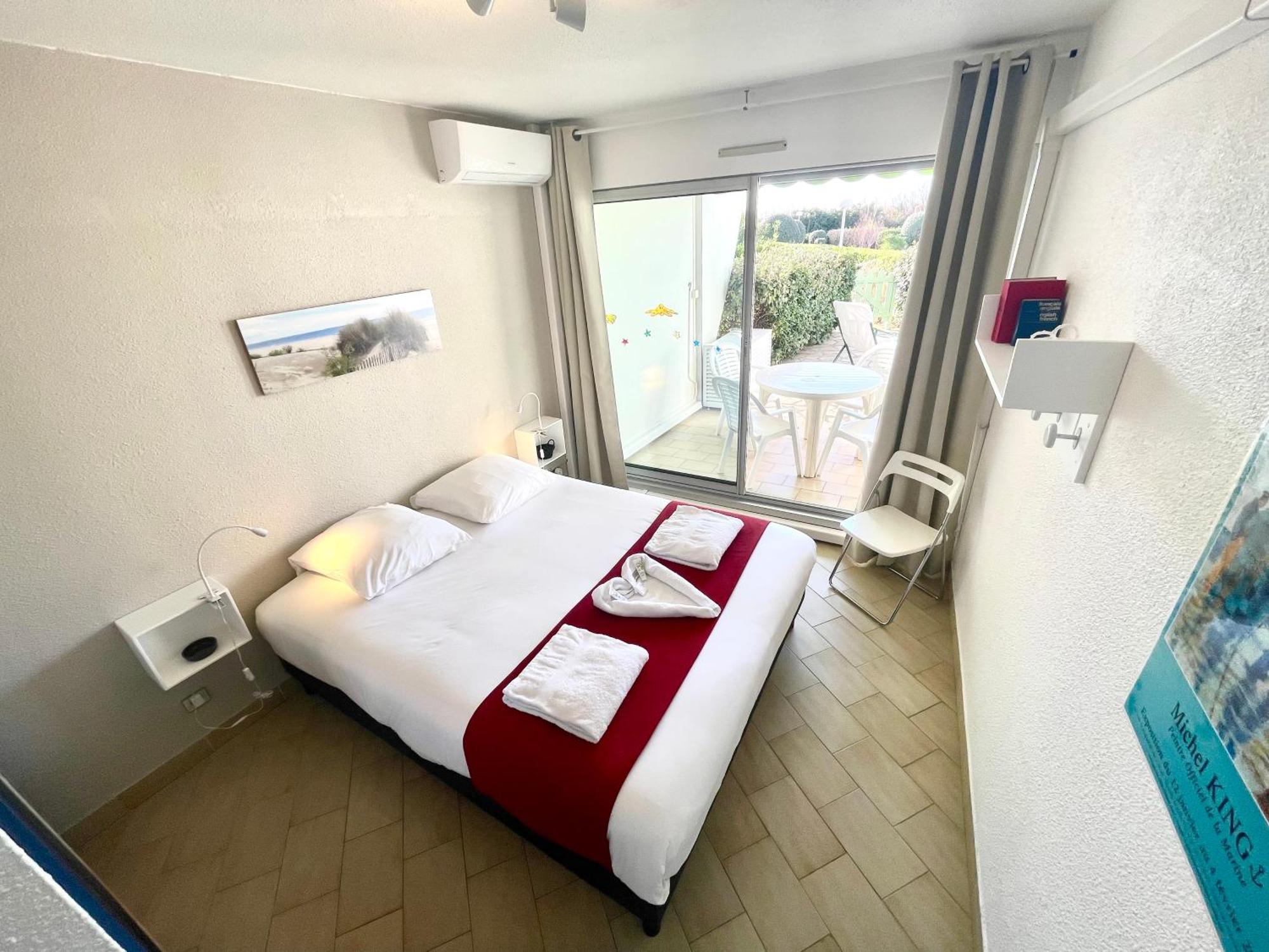 Pgh N26 - Premiere Ligne, Jardin Et Parking Prive Apartment La Grande Motte Exterior photo