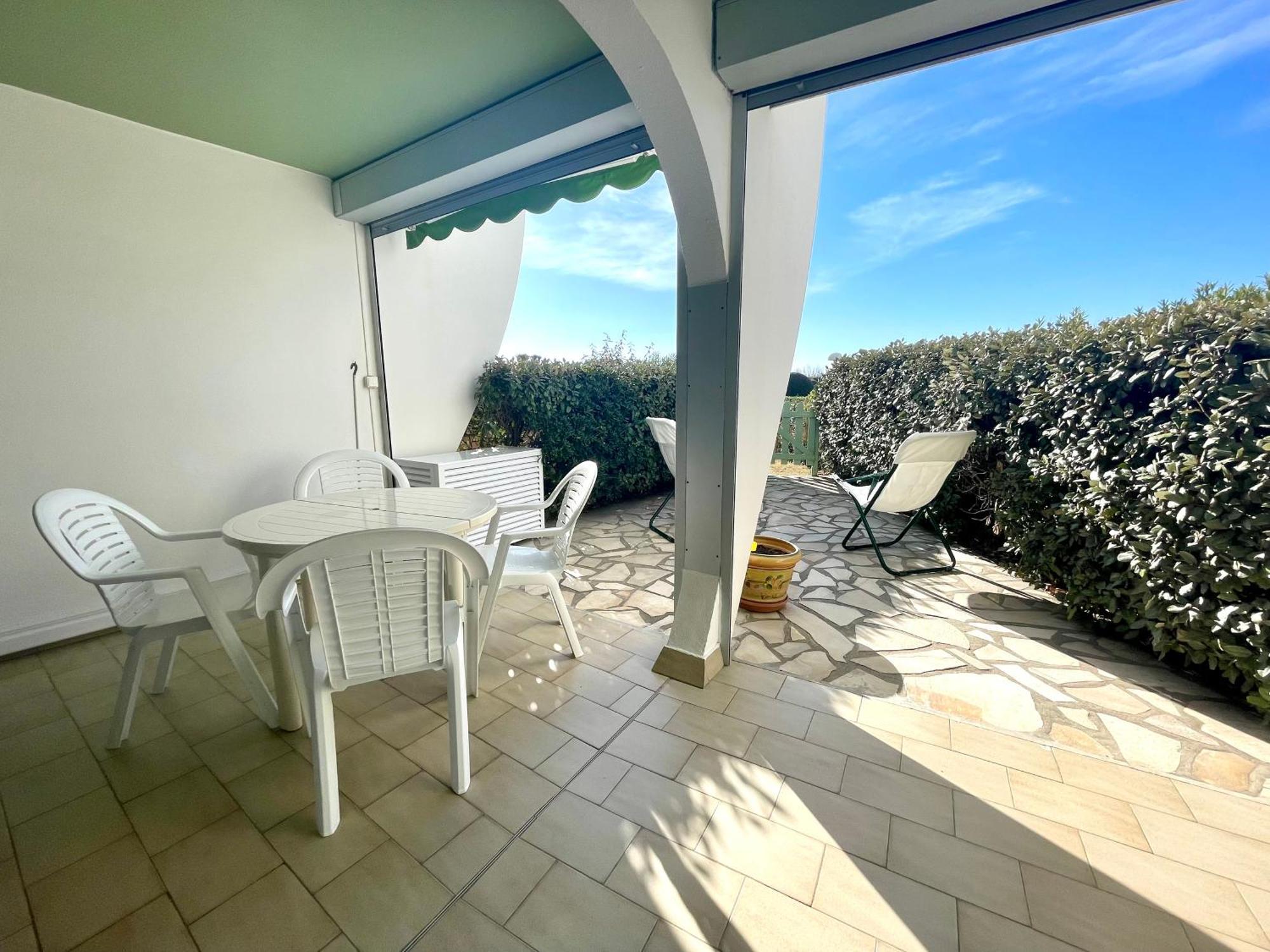 Pgh N26 - Premiere Ligne, Jardin Et Parking Prive Apartment La Grande Motte Exterior photo